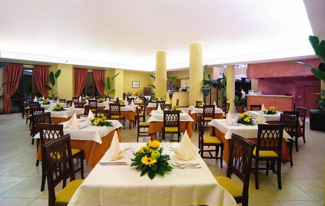 Agriturismo Biologico Corte Aragonese Santa Maria di Licodia Εξωτερικό φωτογραφία